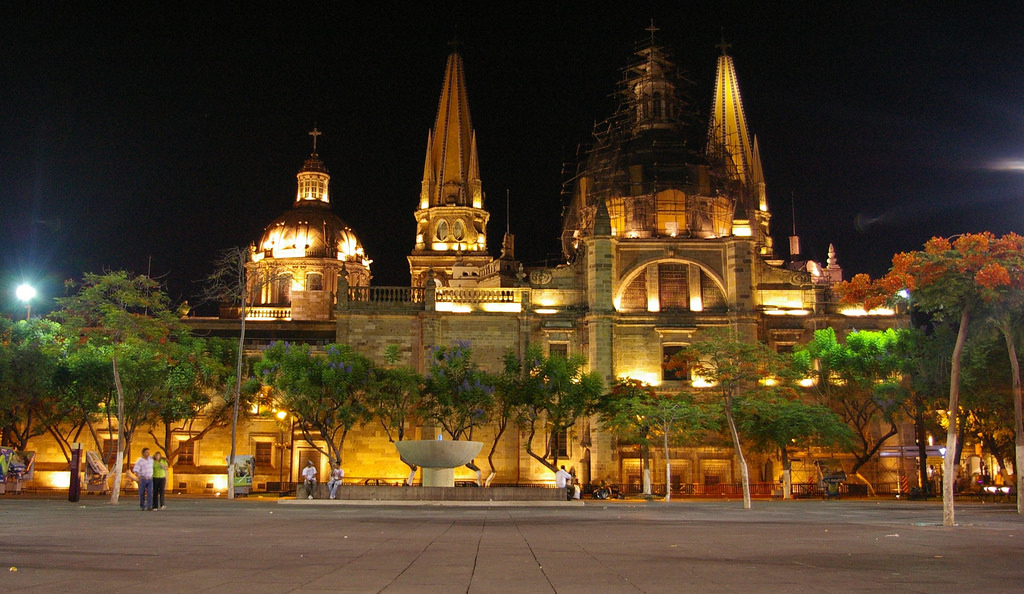 DIA 5 - (SAB) ZACATECAS - GUADALAJARA